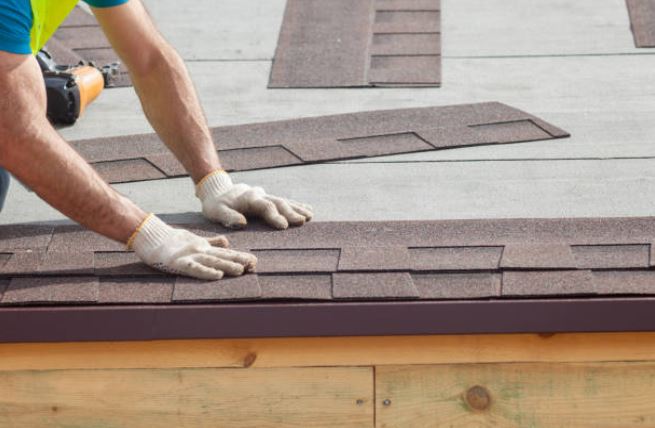 Basic Step-by-Step Guide on How to Re-shingle a Roof